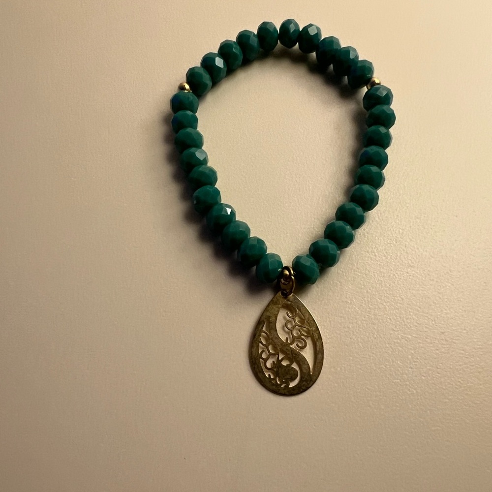 Turquoise Stretch Bracelet with gold charm 🆕